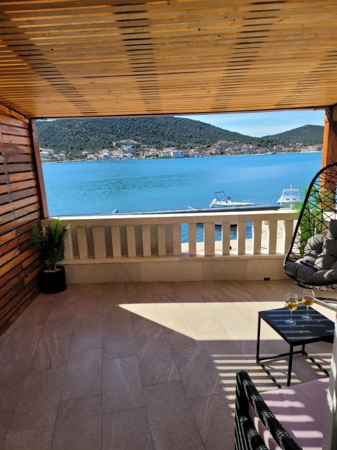 Kupinica Apartment Vinišće Zimmer foto